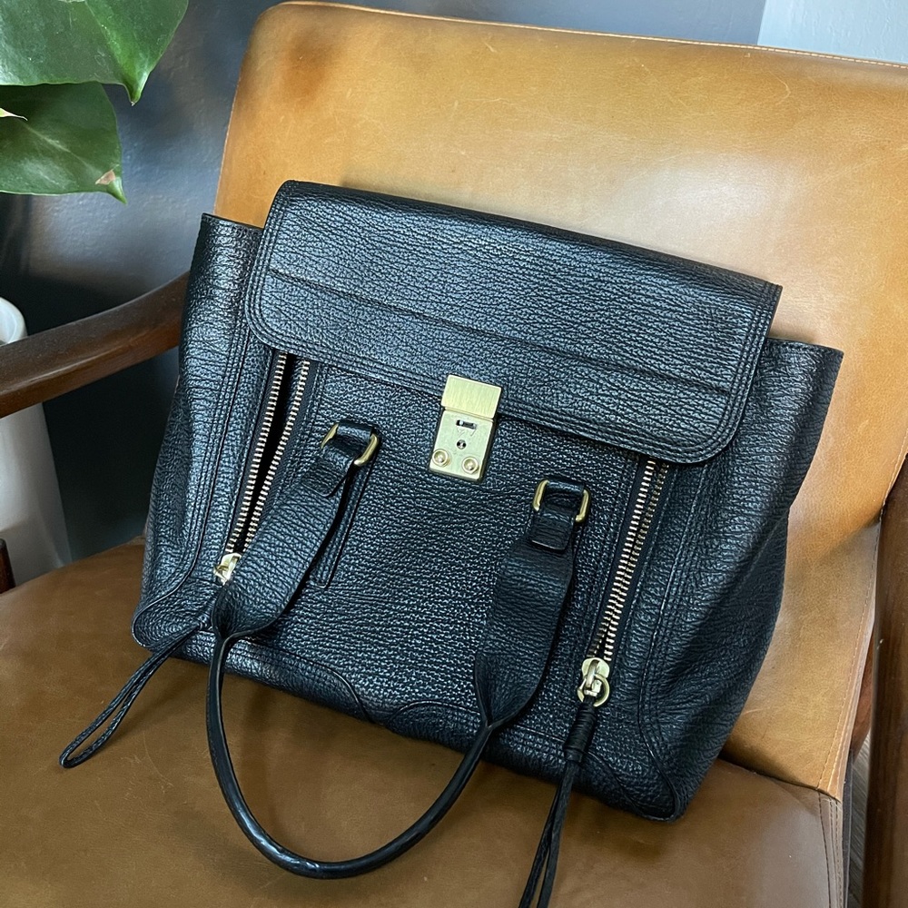 Pashli Medium Satchel - Black